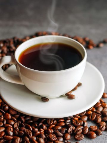 ways to use coffee grounds in the fall